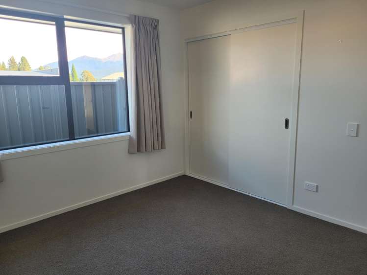 18/28 Pop Andrew Drive Te Anau_4