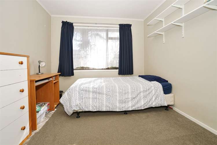 5 Elmwood Crescent Pukete_6