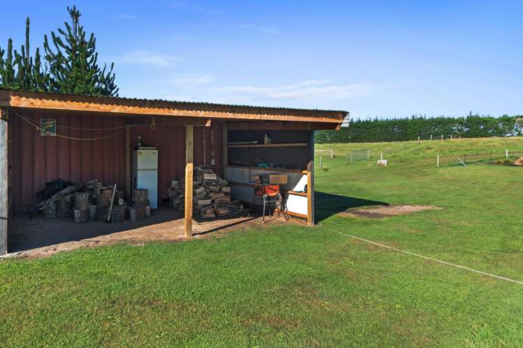 374 Riverside Road Okuku_17