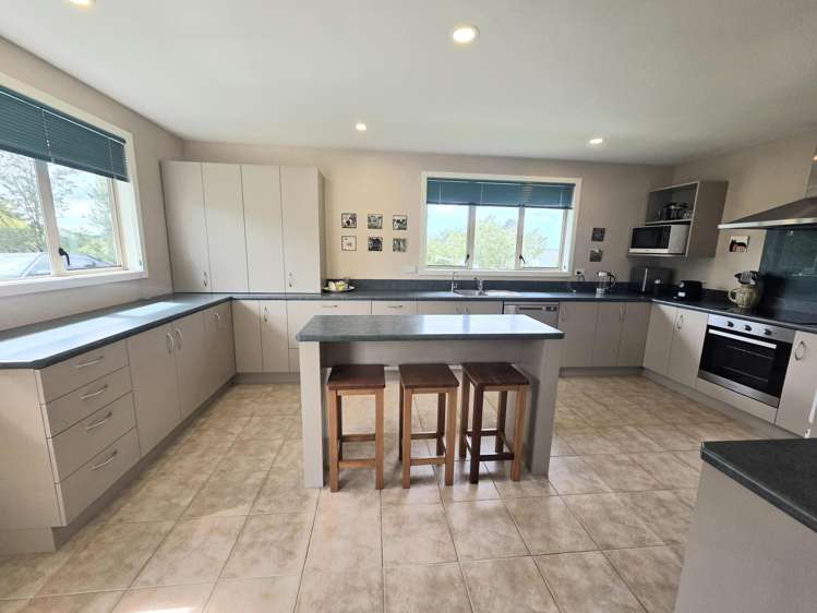 374 Airedale Road Weston_4