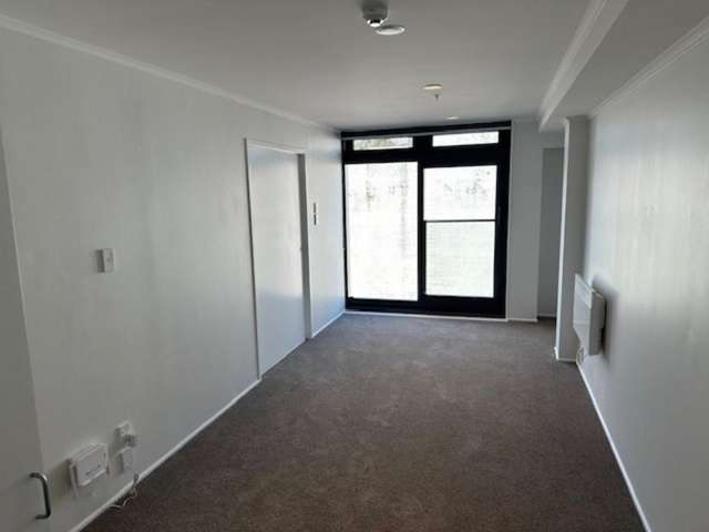 12E/30 Westward Ho Road Glen Eden_4