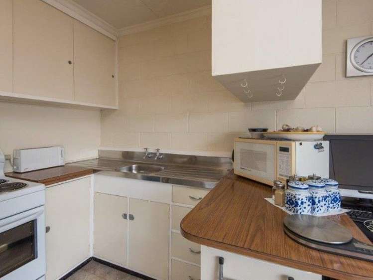 48 Fergusson Street Stoke_5