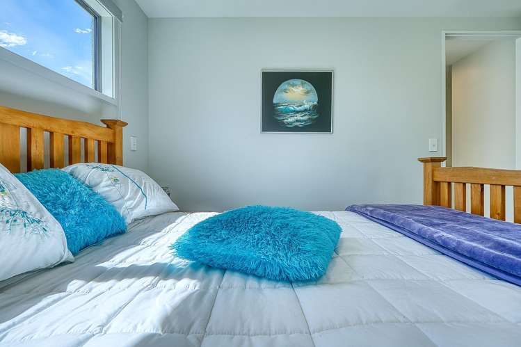 91 Beach Road Kakapotahi_26