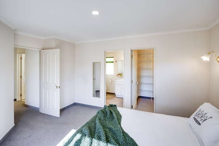 35 Beaufort Place Taradale_11
