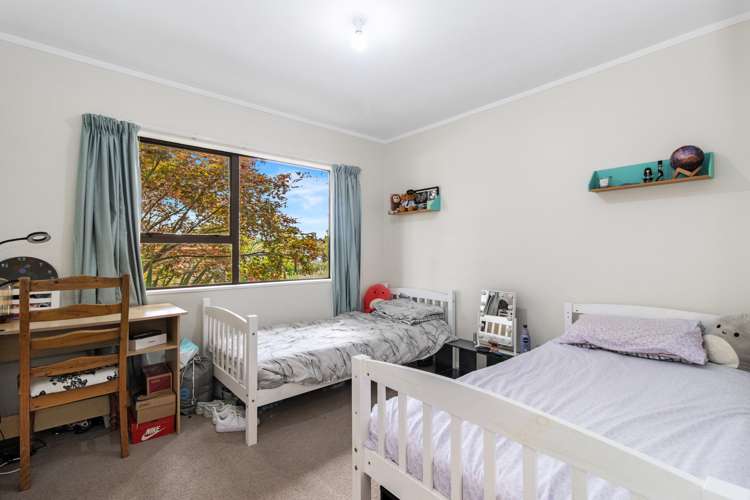 28 Lansdowne Crescent Glenview_18