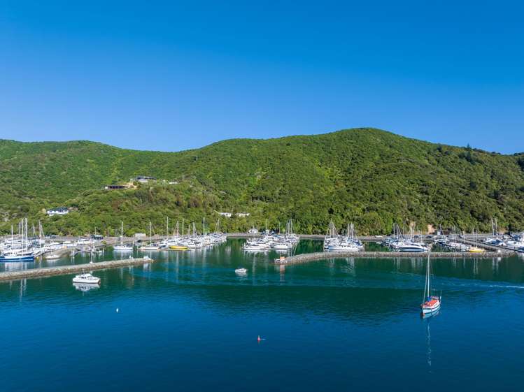 45 - 55 Marina Drive Waikawa_11