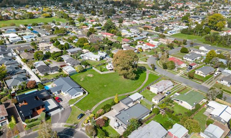 23 Chequers Avenue Chartwell_22