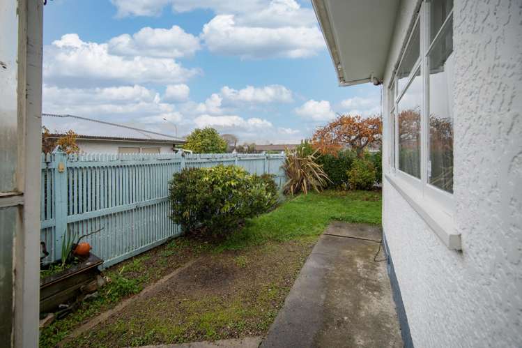 1/12 Golf Road Tahunanui_11