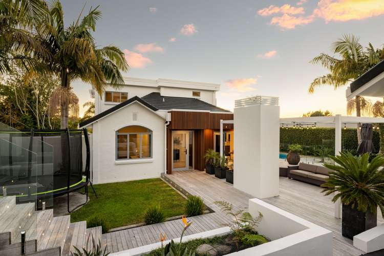 1 Woodstock Road_1