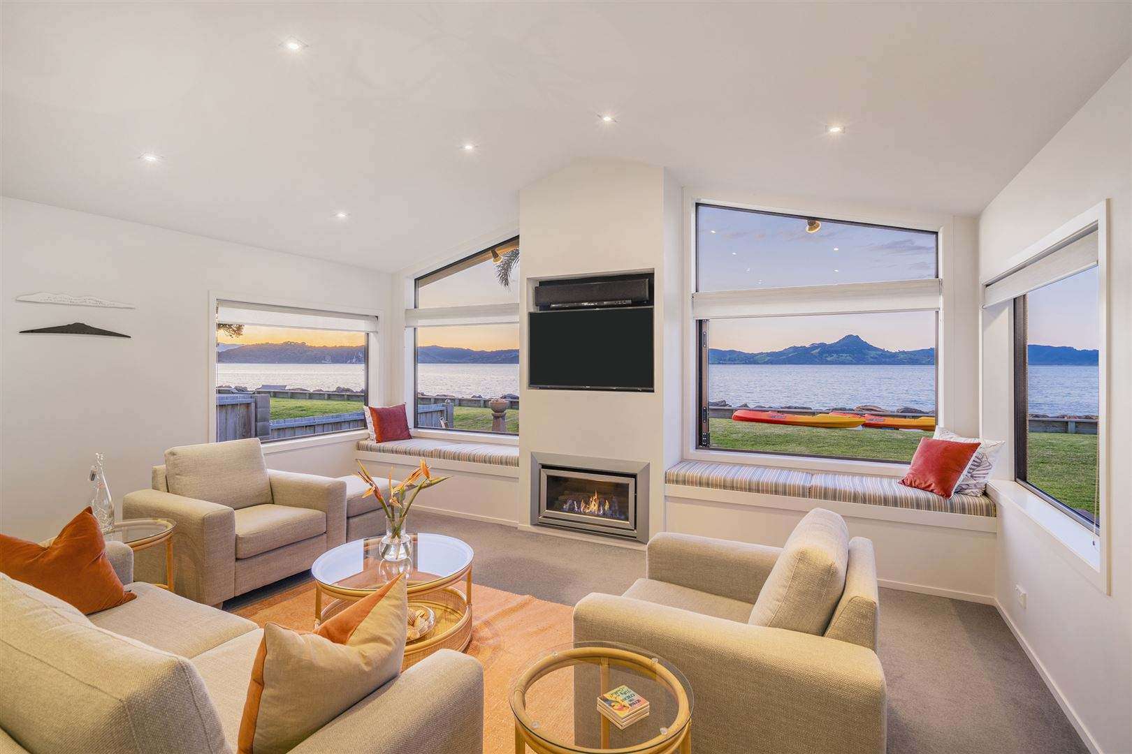 2 Endeavour Place, Cooks Beach, Coromandel