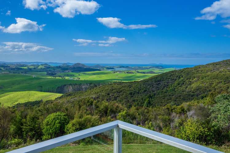 83 Rarangi Heights Parua Bay_17