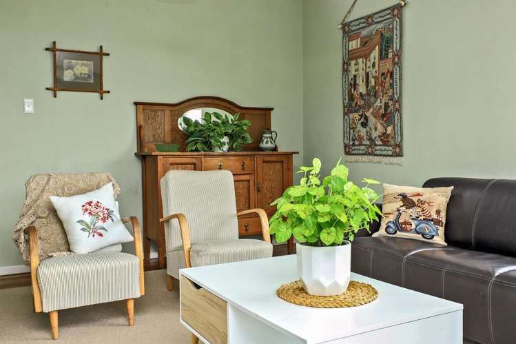 17 Neeve Road Taradale_7