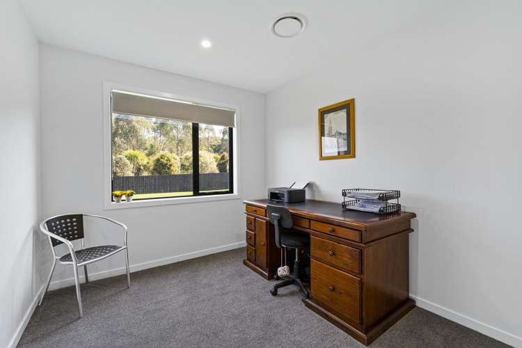 12 Kahikatea Drive Kinloch_17