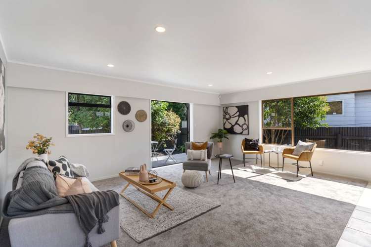 2/20 Frances Street Manurewa_5