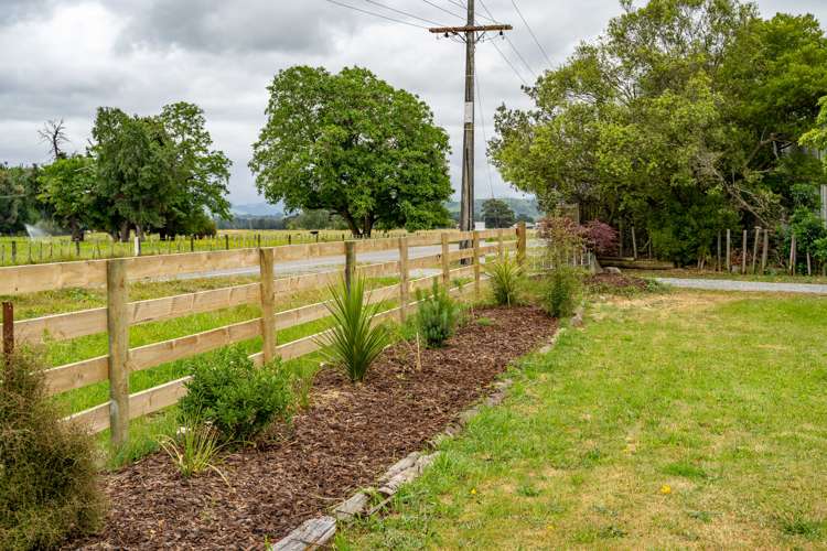 148 Akura Road Matahiwi_16