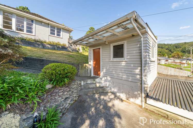 5 Delaney Drive Stokes Valley_22