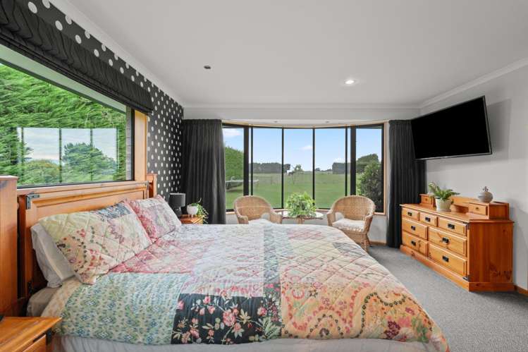 154 Myross Road Myross Bush_14