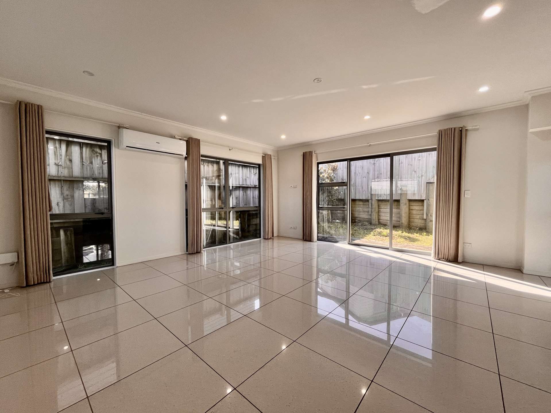 22C Whitford Ave Mount Wellington_0