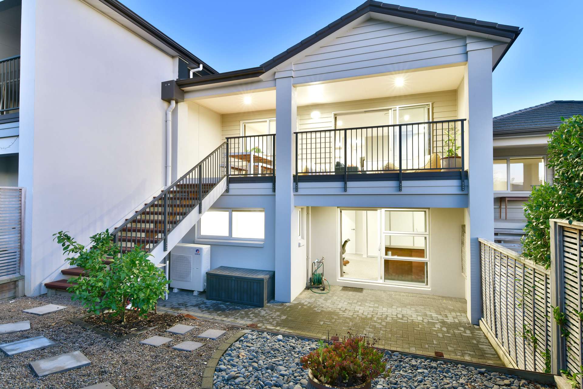 3b Melia Place Stanmore Bay_0