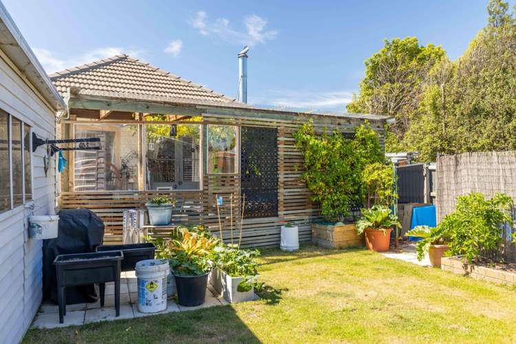 27 Rowses Road Aranui_16