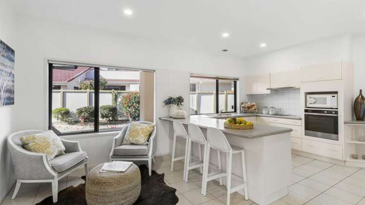 23 Gillard Place Eastern Beach_5