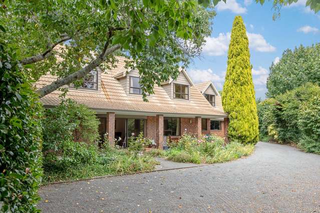 Spacious Family Home, Lifestyle Section.