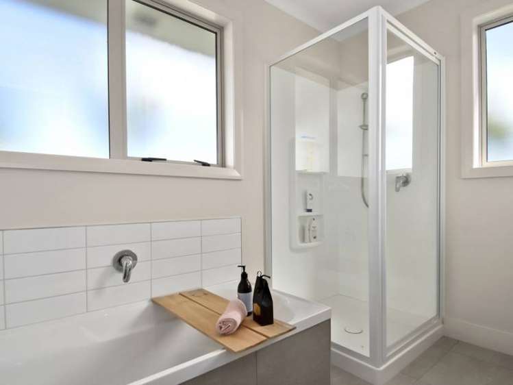 48 Landing Drive Pyes Pa_24