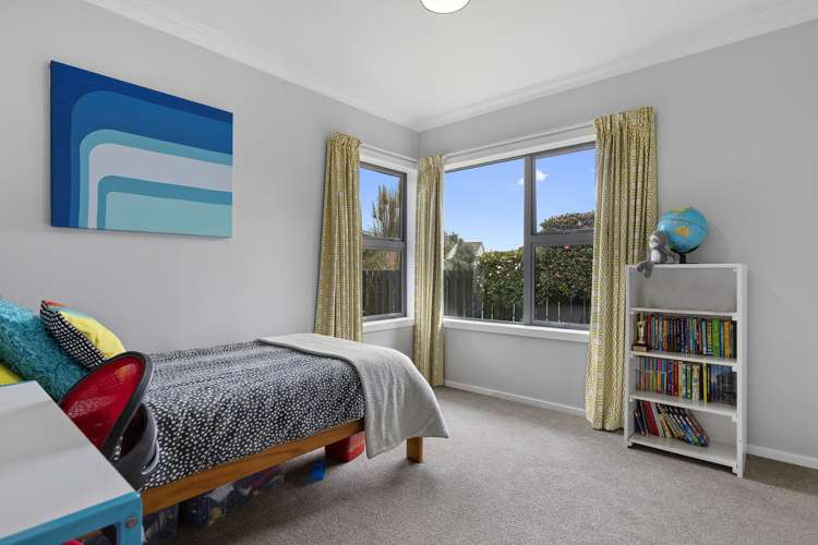 8 Cooper Place Chedworth_15