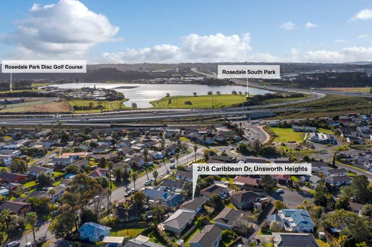 2/16 Caribbean Drive Unsworth Heights_21