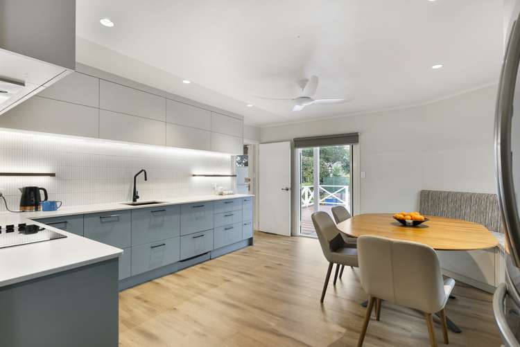 59 Pine Street Mount Eden_13