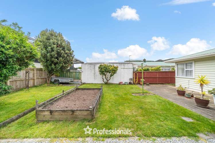 219 Taita Drive Avalon_18