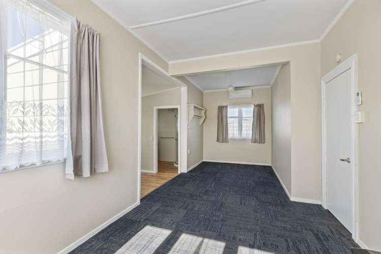 79A Swansea Road Stratford_16