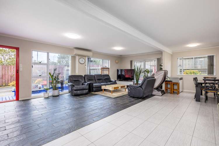 6 Oteha Valley Road Northcross_7