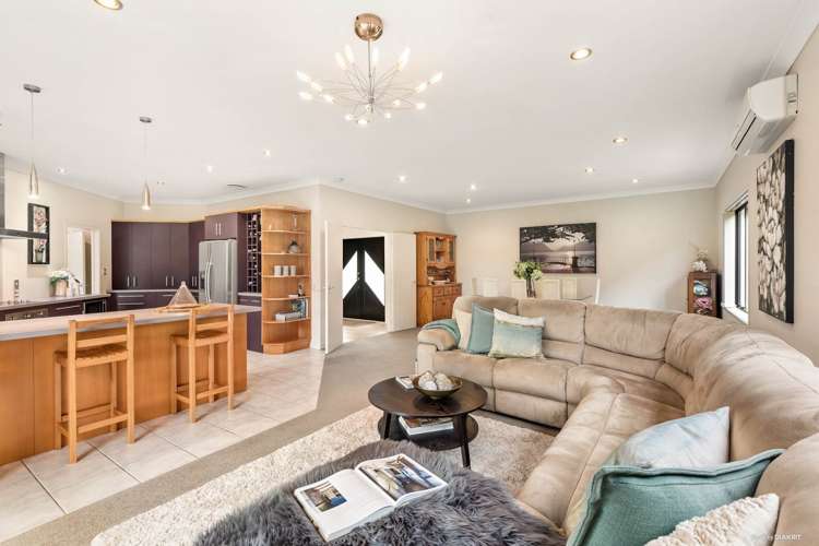 15 Lough Bourne Drive Pukekohe_10