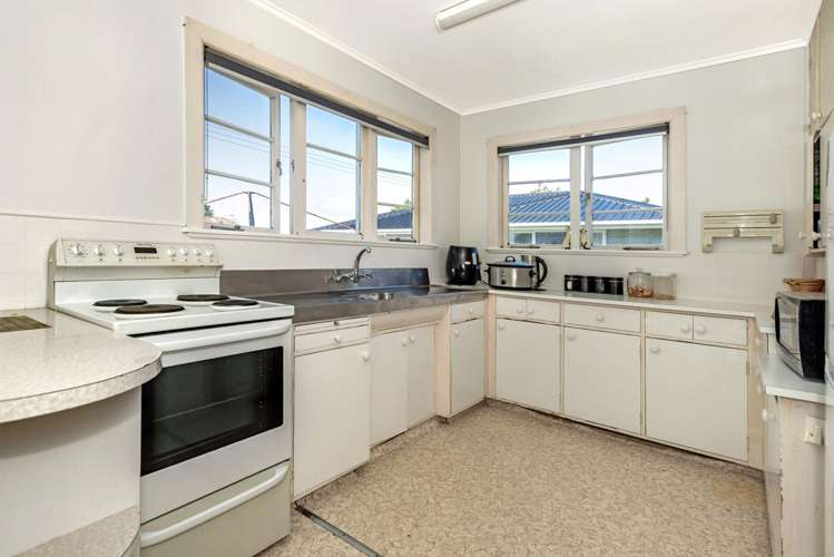 828 Gladstone Road Te Hapara_8