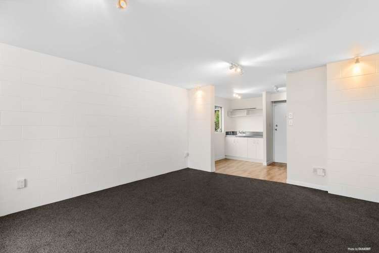 1/17 Esplanade Road Mount Eden_5