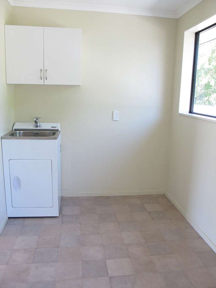 10a Crombie Street Gore_13