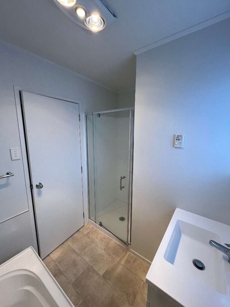 1/220 Waitemata Drive Ranui_7