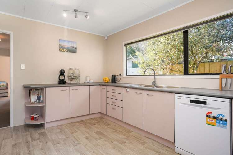 8 Santiago Crescent Unsworth Heights_18