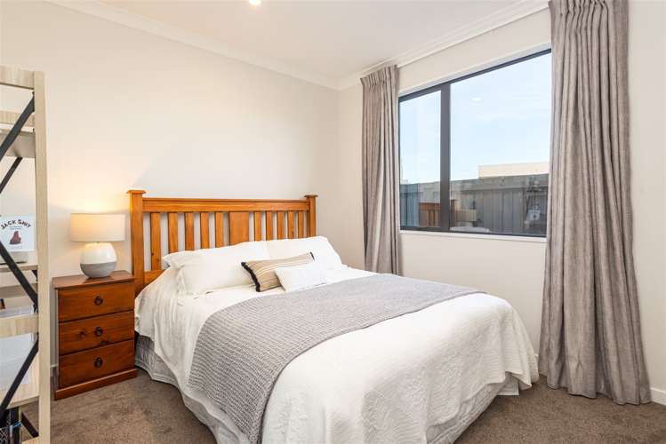 25 Mustang Avenue Wigram_13