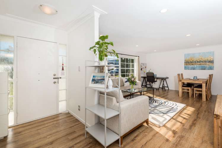 2/7 Livingstone Street Milford_8