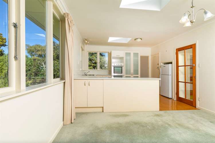 79 Tiroroa Avenue Te Atatu South_7