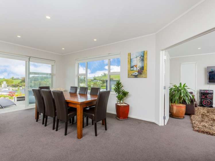 12 Laly Haddon Place Matakana_6