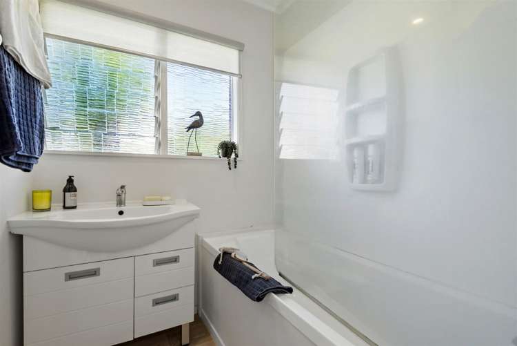 1/12 Keldale Place Forrest Hill_23