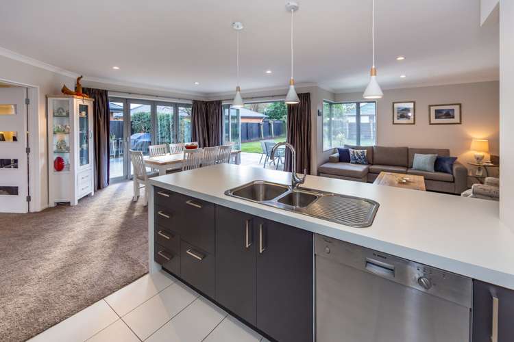 8 Globe Bay Drive Templeton_22