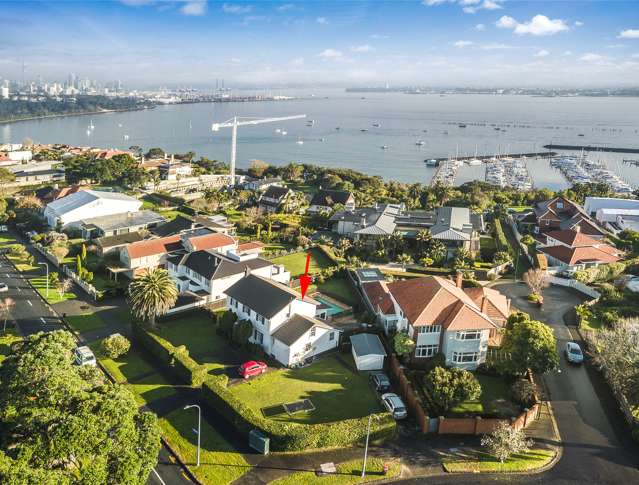 12 Fenton Circus Orakei_1