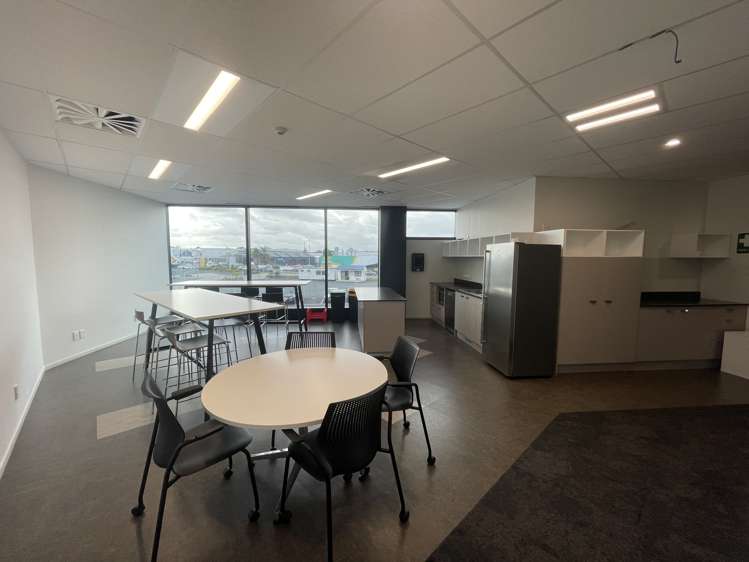 5 Cryers Road East Tamaki_7