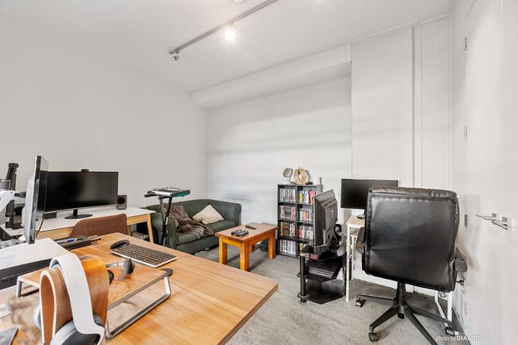 303/20 Hanson Street Mount Cook_7