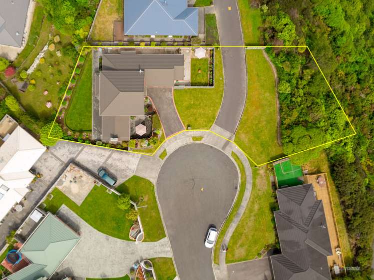 17 Garrett Place Riverstone Terraces_18