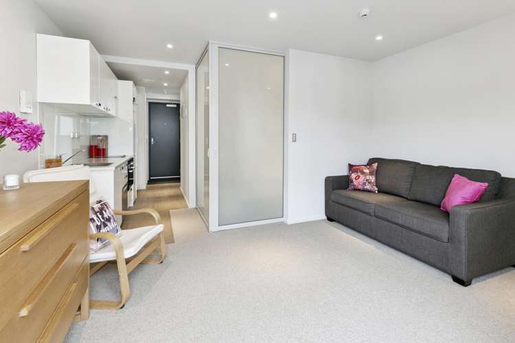 1421/74 Taranaki Street Te Aro_5